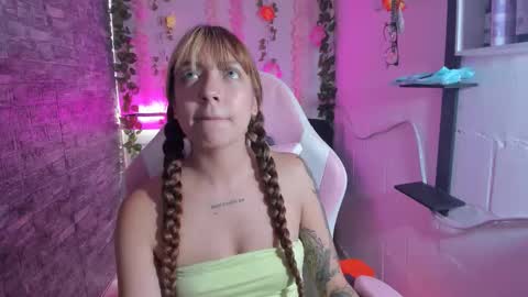 pamelajhonsom online show from 10.22.25