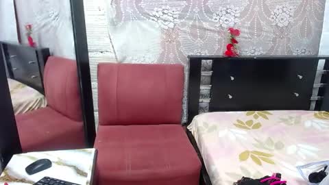 Snapshot of pamelavasquez_ chatting on 05.28.26 pamela online show from 05.28.26