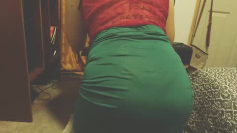 Snapshot of pammbigass chatting on 03.05.25 PAMMBIGASS online show from 03.05.25