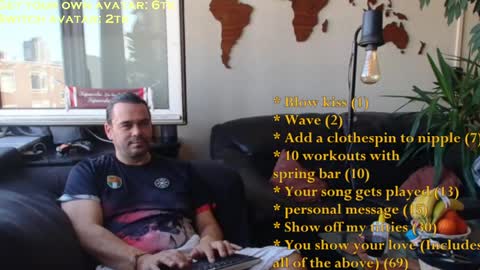 Snapshot of pannenkoekenkeizer chatting on 05.26.26 Chris online show from 05.26.26