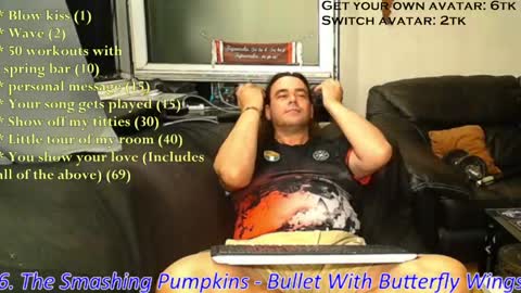Snapshot of pannenkoekenkeizer chatting on 06.12.26 Chris online show from 06.12.26