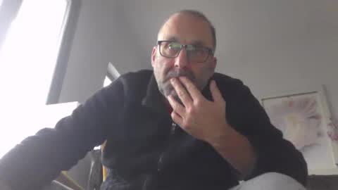 pansak1973 online show from 12.23.24