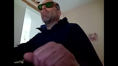 pansak1973 online show from 02.21.25