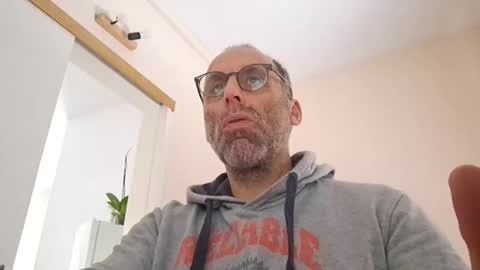 pansak1973 online show from 02.22.25