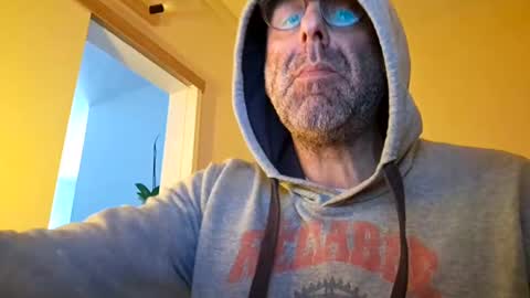 pansak1973 online show from 02.22.25