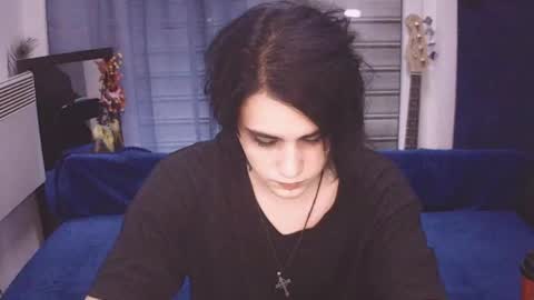 In bio online show from 04.25.26