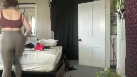 Pantiesofthefae online show from 02.24.25