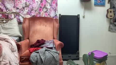 Pantiesofthefae online show from 09.22.25