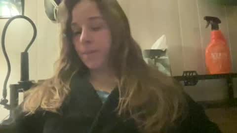 Snapshot of pantiesofthefae chatting on 02.04.26 Pantiesofthefae online show from 02.04.26