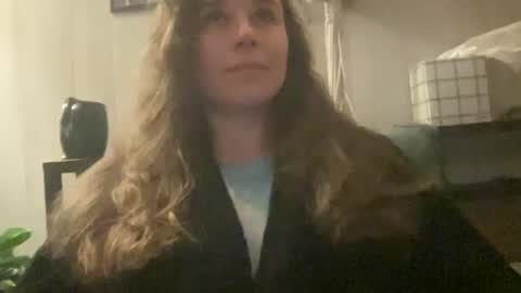 Snapshot of pantiesofthefae chatting on 03.23.26 Pantiesofthefae online show from 03.23.26