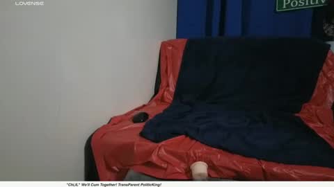 PantsLessTraveler online show from 03.08.25