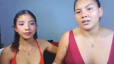 Snapshot of pao2helena chatting on 02.01.26 pao2helena online show from 02.01.26