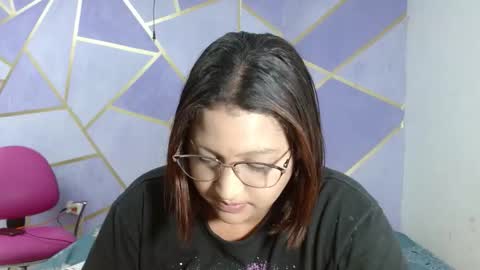 Paola Stone online show from 02.03.26