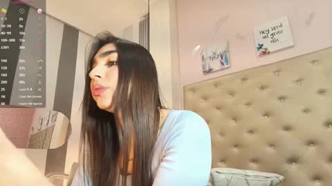      online show from 03.05.26