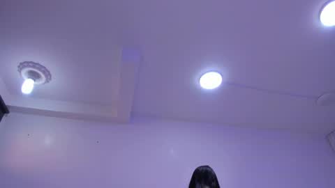 Paola  online show from 02.17.25