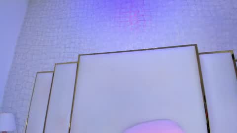 Paola  online show from 04.13.26