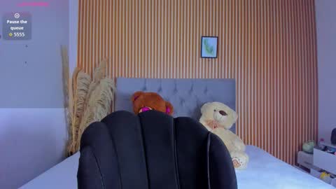 paola online show from 03.14.26