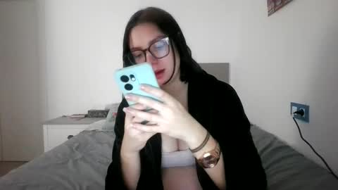 Paola Hard online show from 12.05.25