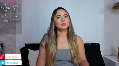 paolarey_ online show from 02.28.26