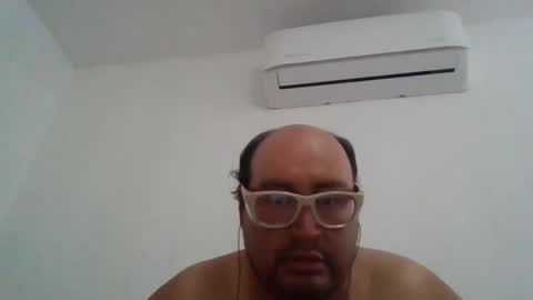 Snapshot of papi_adiel4 chatting on 11.02.25 papi_adiel4 online show from 11.02.25