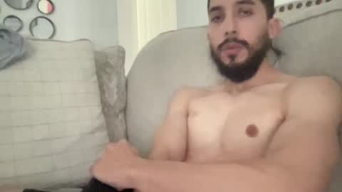 papicubano_guapo23cm online show from 03.05.26