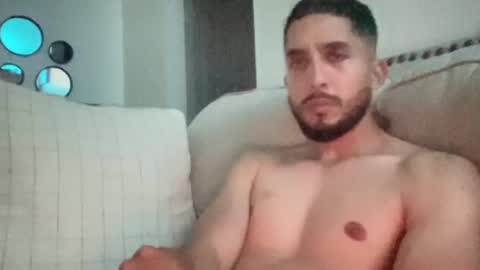 Snapshot of papicubano_guapo23cm chatting on 07.19.26 papicubano_guapo23cm online show from 07.19.26