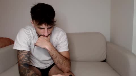 Snapshot of papijakey chatting on 01.15.25 -- New Videos Down Below online show from 01.15.25