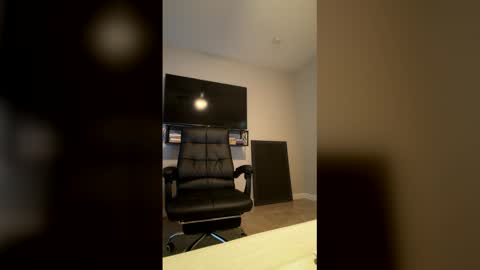 Snapshot of papimaikol020 chatting on 04.05.26 papimaikol020 online show from 04.05.26