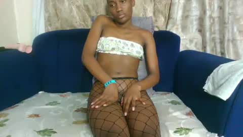 pappychullo09 online show from 02.20.26