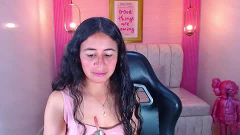 Snapshot of paris_1sub chatting on 09.16.25 Paris 1sub online show from 09.16.25