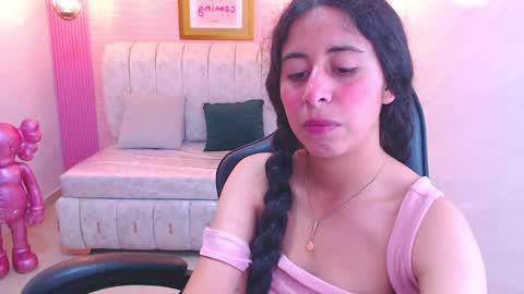 Snapshot of paris_1sub chatting on 10.09.25 Paris 1sub online show from 10.09.25