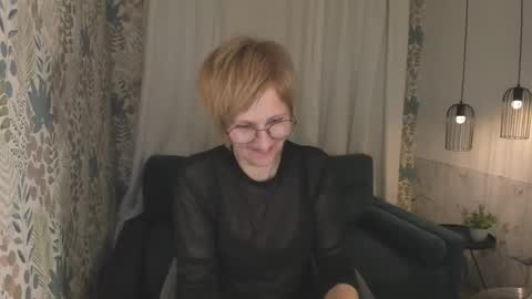 Paris online show from 04.29.26