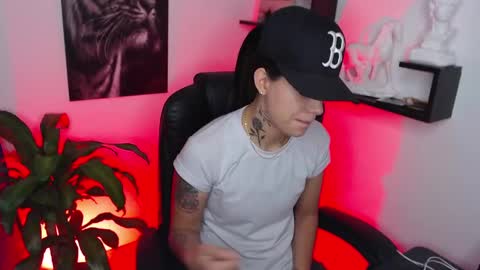 Paris D angelo online show from 02.15.25