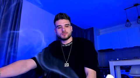 Paris online show from 12.06.24