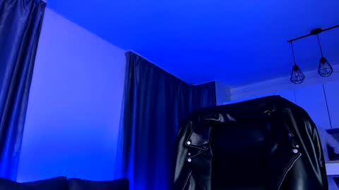 Paris online show from 12.29.24