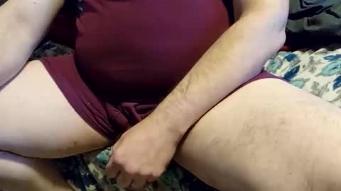 parisarm1 online show from 12.05.25