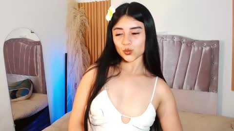 parker_leex online show from 10.04.25