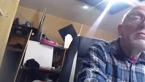 pascal88881 online show from 12.24.24