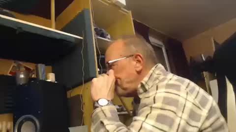 pascal88881 online show from 02.27.25