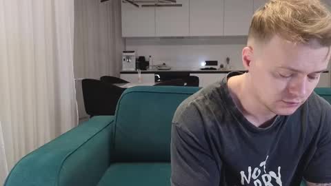 Pashka online show from 02.28.25