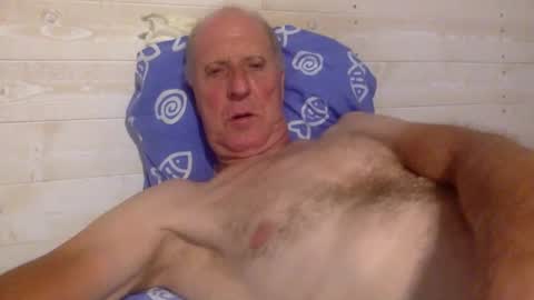 Pati24 online show from 12.19.24