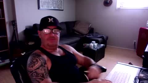 Snapshot of patmilll chatting on 01.04.25 patmilll online show from 01.04.25