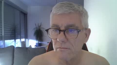 Snapshot of patrick5275 chatting on 06.17.26 patrick5275 online show from 06.17.26