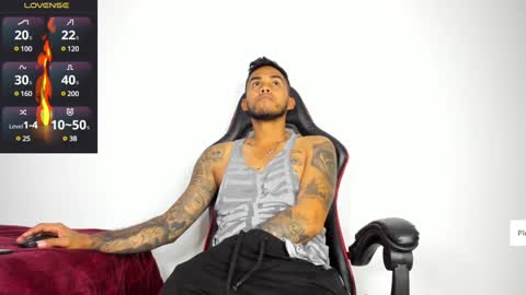 Snapshot of patrick_hot69 chatting on 01.09.25 patrick_hot69 online show from 01.09.25