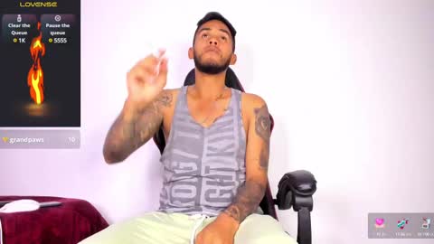 Snapshot of patrick_hot69 chatting on 02.21.25 patrick_hot69 online show from 02.21.25