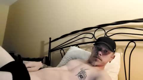 Snapshot of patrickgauvreau666 chatting on 11.18.25 Charles Tremblay online show from 11.18.25