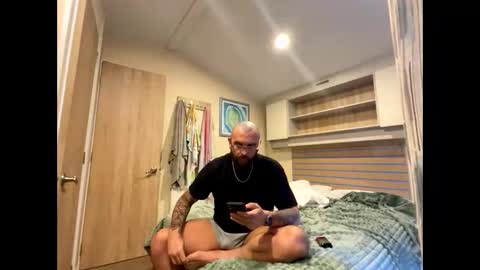 patrickmorris92 online show from 04.12.26