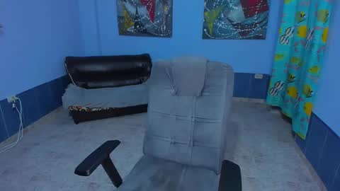 .... online show from 11.25.25