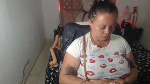 patty squirt87 online show from 10.20.25