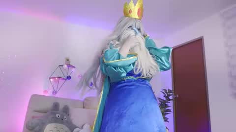 Snapshot of pau__1 chatting on 10.31.25 Paula online show from 10.31.25